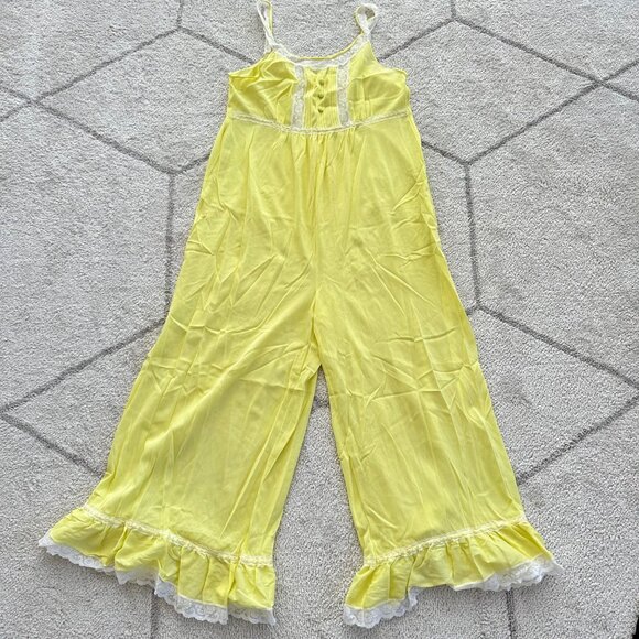 Vintage 60s Hostess Pajama Jumpsuit Bright Yellow Lace Trim Lounge Romper - Picture 1 of 7